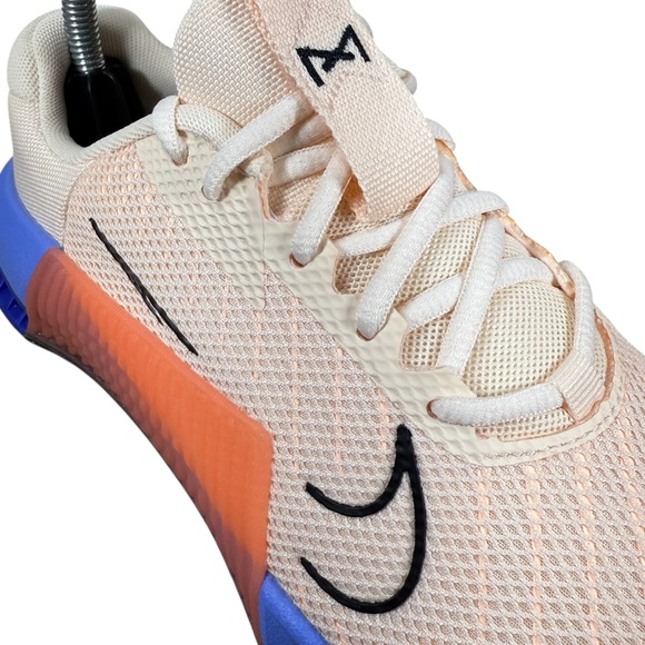 New Nike Metcon 9 Women's Size 7.5 With Box Pink/Blue - Picture 8 of 13